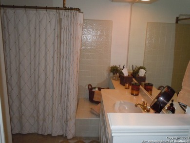 Beautiful one story garden home with a fantastic golf course on Fair Oaks Ranch Golf and Country Club in Texas - for sale on GolfHomes.com, golf home, golf lot