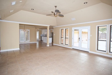 This home is waiting for the perfect family who loves to on Bentwood Country Club in Texas - for sale on GolfHomes.com, golf home, golf lot