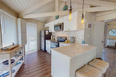 Welcome to your home away from home. Walking distance to the on The Seabrook Island Club in South Carolina - for sale on GolfHomes.com, golf home, golf lot