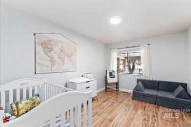 Don't miss this recently renovated, single-story beauty located on Lakeview Golf Club in Idaho - for sale on GolfHomes.com, golf home, golf lot