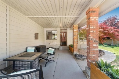 Don't miss this recently renovated, single-story beauty located on Lakeview Golf Club in Idaho - for sale on GolfHomes.com, golf home, golf lot