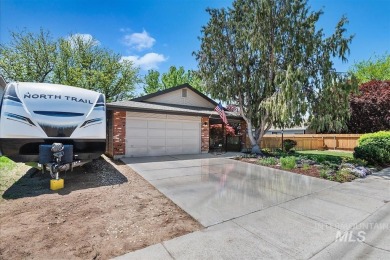 Don't miss this recently renovated, single-story beauty located on Lakeview Golf Club in Idaho - for sale on GolfHomes.com, golf home, golf lot