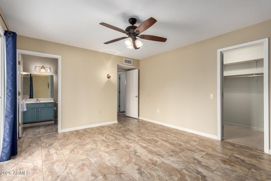 Come see this adorable 2-bedroom home in the highly sought-after on Briarwood Country Club in Arizona - for sale on GolfHomes.com, golf home, golf lot