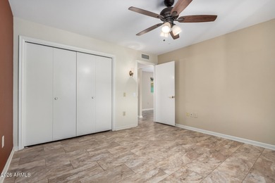 Come see this adorable 2-bedroom home in the highly sought-after on Briarwood Country Club in Arizona - for sale on GolfHomes.com, golf home, golf lot