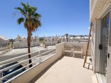 This fully furnished 2 bed, 3 bath condo is perfectly positioned on London Bridge Golf Course in Arizona - for sale on GolfHomes.com, golf home, golf lot