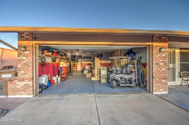 Well-maintained block home on a corner lot in a cul-de-sac on Country Meadows Golf Club in Arizona - for sale on GolfHomes.com, golf home, golf lot