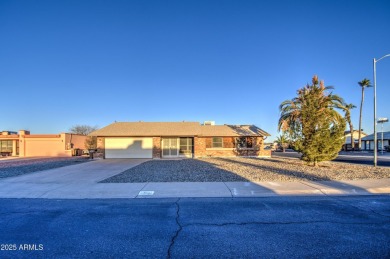 Well-maintained block home on a corner lot in a cul-de-sac on Country Meadows Golf Club in Arizona - for sale on GolfHomes.com, golf home, golf lot