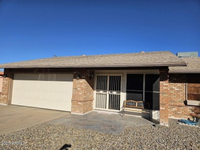 Well-maintained block home on a corner lot in a cul-de-sac on Country Meadows Golf Club in Arizona - for sale on GolfHomes.com, golf home, golf lot