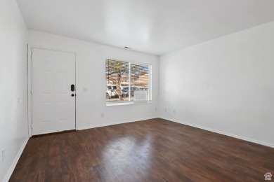 Sunny & bright townhome * Convenient location to downtown on Jordan River Par-3 in Utah - for sale on GolfHomes.com, golf home, golf lot
