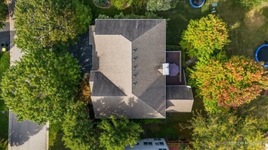 ***Privacy and Luxury at 4 Point O Woods Court in the Boulder on Boulder Ridge Country Club in Illinois - for sale on GolfHomes.com, golf home, golf lot