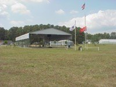 Clear and flat lot in Trails End.  Includes access to pool, dock on Captains Cove Golf and Yacht Club in Virginia - for sale on GolfHomes.com, golf home, golf lot