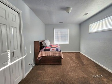 Panoramic views and an unbeatable location highlight this 6 bed on Lake Powell National Golf Course in Arizona - for sale on GolfHomes.com, golf home, golf lot