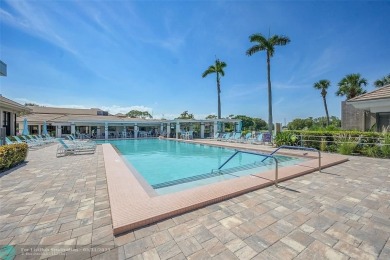 NICEST TOWNHOME IN THE COMMUNITY hands down!! This completely on Boca Lago Golf and Country Club in Florida - for sale on GolfHomes.com, golf home, golf lot