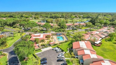 NICEST TOWNHOME IN THE COMMUNITY hands down!! This completely on Boca Lago Golf and Country Club in Florida - for sale on GolfHomes.com, golf home, golf lot