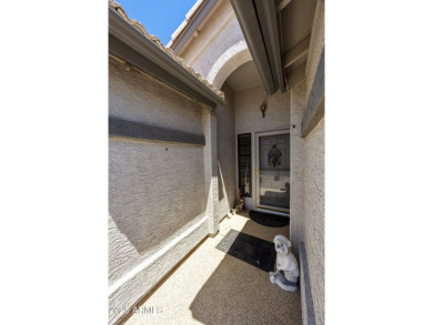 Charming 2BR, 2BA home in the very active adult community of Sun on Sun Lakes Country Club in Arizona - for sale on GolfHomes.com, golf home, golf lot