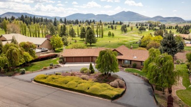 Beautifully built, and well positioned on a great lot in the on Shield Crest Golf Course in Oregon - for sale on GolfHomes.com, golf home, golf lot