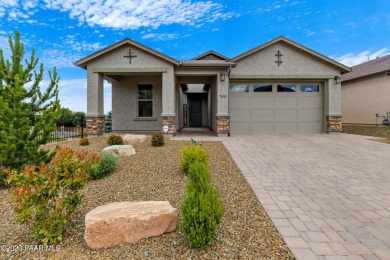 VIEWS, VIEWS AND MORE VIEWS. This heavily upgraded home is a on StoneRidge Golf Course in Arizona - for sale on GolfHomes.com, golf home, golf lot