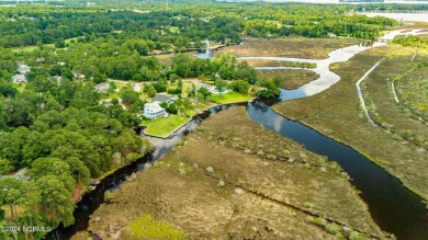 Waterfront lot perfectly tucked away at the end of a culdesac in on Star Hill Golf Club  in North Carolina - for sale on GolfHomes.com, golf home, golf lot