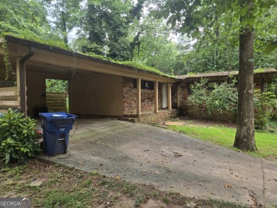 Great Southeast Atlanta Location near Brownsmill Golf Course on Browns Mill Golf Course in Georgia - for sale on GolfHomes.com, golf home, golf lot