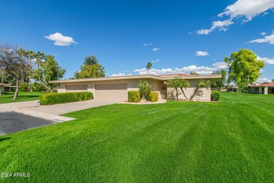 Resort style Sandpiper! Soaring ceilings, neutral paint, with on McCormick Ranch Golf Club in Arizona - for sale on GolfHomes.com, golf home, golf lot