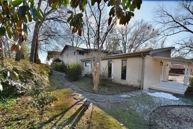 *TEE UP*  Located directly across from the beautiful Hot Springs on Hot Springs Golf and Country Club in Arkansas - for sale on GolfHomes.com, golf home, golf lot