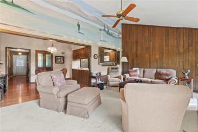 Welcome to this inviting ranch-style, single-level townhome with on Leawood South Country Club in Kansas - for sale on GolfHomes.com, golf home, golf lot