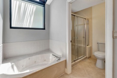 Spacious and well-maintained 3BD/2BA villa in the desirable on Aberdeen Golf and Country Club in Florida - for sale on GolfHomes.com, golf home, golf lot
