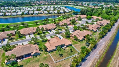 Spacious and well-maintained 3BD/2BA villa in the desirable on Aberdeen Golf and Country Club in Florida - for sale on GolfHomes.com, golf home, golf lot