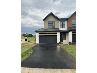 New luxury townhome built by Simensen Construction in Crossroads on Lakeview Golf Course in Virginia - for sale on GolfHomes.com, golf home, golf lot