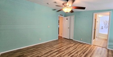 Stunning 3 bedroom 2 bath home in 55,+ Resort style community in on Zephyrhills Municipal Golf Course in Florida - for sale on GolfHomes.com, golf home, golf lot