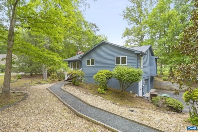 Welcome to this charming 3-bedroom, 2-bath home perfectly on Lake Monticello Golf Course in Virginia - for sale on GolfHomes.com, golf home, golf lot