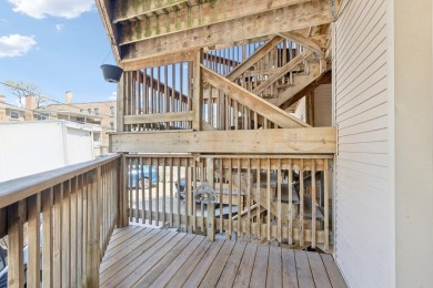 Spacious and meticulously maintained 2BD/2BA in West Ridge! This on Robert Black Golf Course in Illinois - for sale on GolfHomes.com, golf home, golf lot