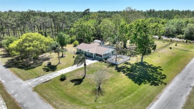NEW PRICE!!! Charming home in Indian Lake Estates, a golf and on Indian Lake Estates Golf and Country Club in Florida - for sale on GolfHomes.com, golf home, golf lot