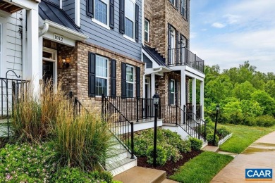 Like new townhouse only used as a vacation home for original on Old Trail Golf Club in Virginia - for sale on GolfHomes.com, golf home, golf lot