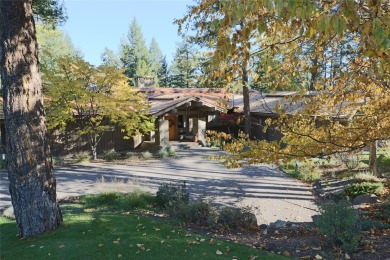 Quiet luxury defines this Jerry Locati designed, Martel built on Eagle Bend Golf Course in Montana - for sale on GolfHomes.com, golf home, golf lot