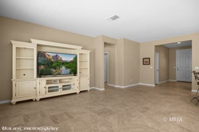 This delightful single-level 2-bedroom, 2-bathroom home is on Conestoga Golf Club in Nevada - for sale on GolfHomes.com, golf home, golf lot