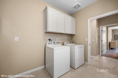 This delightful single-level 2-bedroom, 2-bathroom home is on Conestoga Golf Club in Nevada - for sale on GolfHomes.com, golf home, golf lot