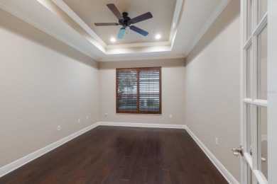 Welcome to this beautiful 3-bedroom, 2-bath residence in highly on Ritz-Carlton Members Golf Club in Florida - for sale on GolfHomes.com, golf home, golf lot