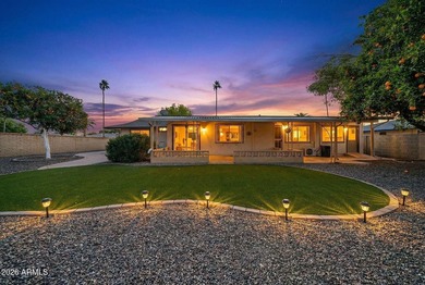 Looking for a 2 bedroom 2 bath home PLUS DEN in Sun City?? on Sun City Lakes West and East in Arizona - for sale on GolfHomes.com, golf home, golf lot