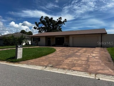Short Sale. Don't miss this chance to own a pool home in Venice on Venice East Golf Club in Florida - for sale on GolfHomes.com, golf home, golf lot
