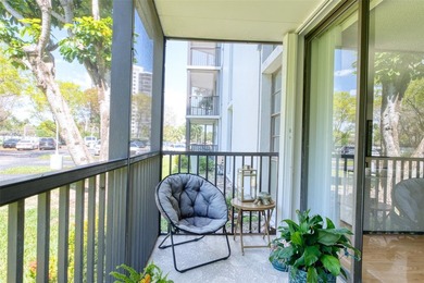 Ensenada's best kept secret! This rarely available 2 story unit on Turnberry Isle Resort and Club in Florida - for sale on GolfHomes.com, golf home, golf lot