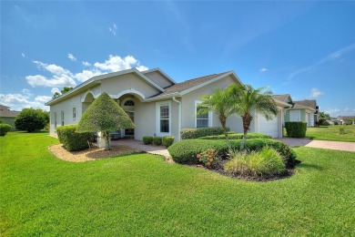 Furnished RidgeCrest 2/2/Den with Double Hung Replacement on Ridgewood Lakes Golf and Country Club in Florida - for sale on GolfHomes.com, golf home, golf lot