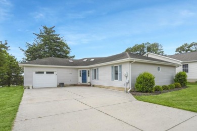 3/1617 3 BR/2 BA Rancher, Comfortable living all on one level on Captains Cove Golf and Yacht Club in Virginia - for sale on GolfHomes.com, golf home, golf lot
