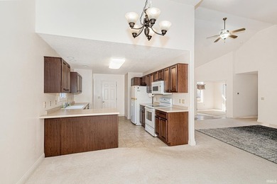 Highly sought after free standing villa on fairway 9 in Eagle on Eagle Glen Golf Club in Indiana - for sale on GolfHomes.com, golf home, golf lot