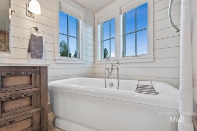 Welcome to this Mountain retreat that offers luxury and comfort on Jug Mountain Ranch Golf Course in Idaho - for sale on GolfHomes.com, golf home, golf lot