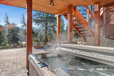 Welcome to this Mountain retreat that offers luxury and comfort on Jug Mountain Ranch Golf Course in Idaho - for sale on GolfHomes.com, golf home, golf lot