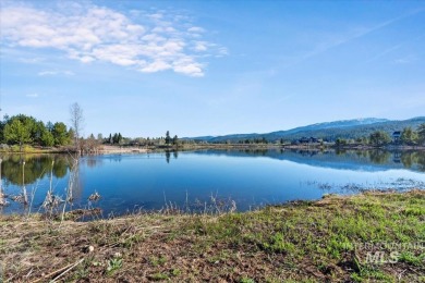 Welcome to this Mountain retreat that offers luxury and comfort on Jug Mountain Ranch Golf Course in Idaho - for sale on GolfHomes.com, golf home, golf lot
