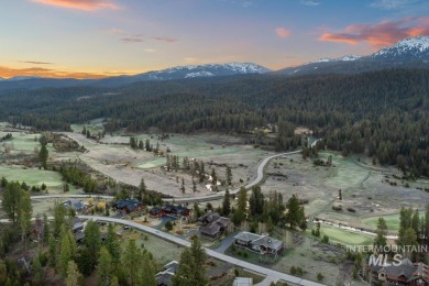 Welcome to this Mountain retreat that offers luxury and comfort on Jug Mountain Ranch Golf Course in Idaho - for sale on GolfHomes.com, golf home, golf lot