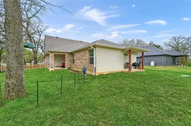 You can't beat this beautiful home meticulously maintained front on Lake Kiowa Golf Course in Texas - for sale on GolfHomes.com, golf home, golf lot