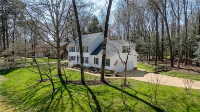 Impeccably maintained, classic colonial nestled in the heart of on Fords Colony Country Club in Virginia - for sale on GolfHomes.com, golf home, golf lot